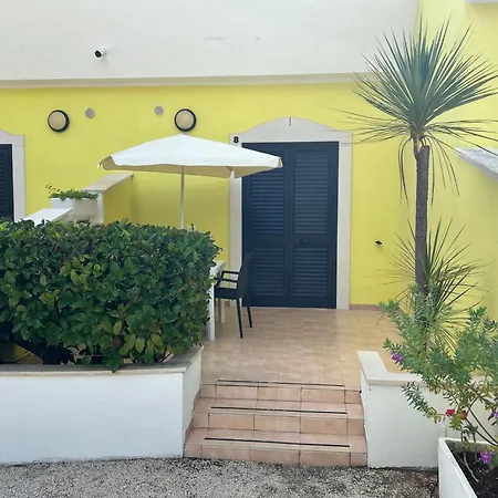 Argeste Club Vacanze Hotel apartamentowy
