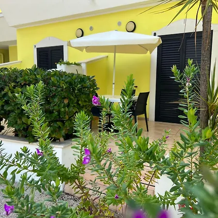 Argeste Club Vacanze Hotel apartamentowy
